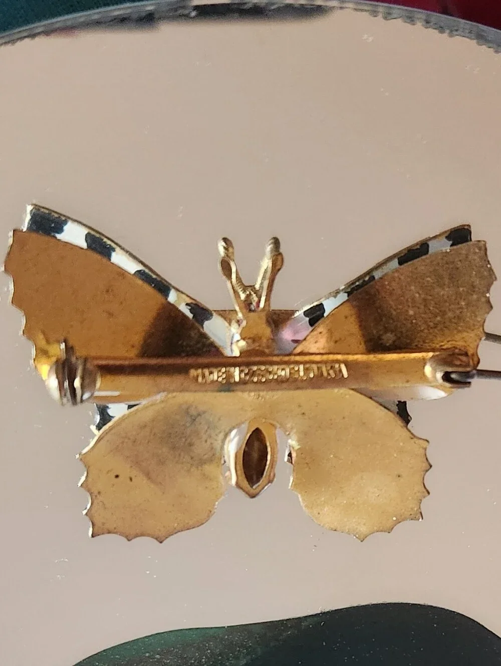 VTG 70s Butterfly Czechoslovakia Handpaint White PINK Crystal STRIPES Brooch 2
